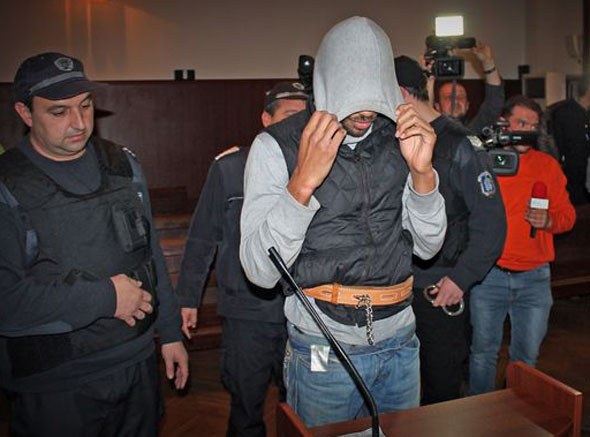 Bulgaristan, 'Charlie Hebdo' şüphelisi Fransızı iade edecek