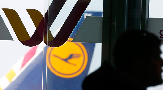 Valls: 'Enkazdaki arama çalışmaları uzun sürebilir' Valls: 'Enkazdaki arama çalışmaları uzun sürebilir'