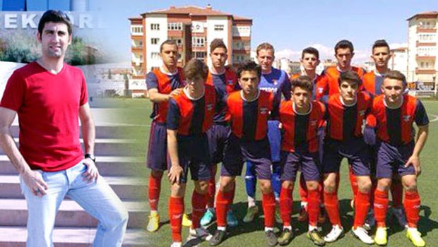 Fenerbahçe Balıkesir maçının hakemi hayat kurtardı! Fenerbahçe Balıkesir maçının hakemi hayat kurtardı!