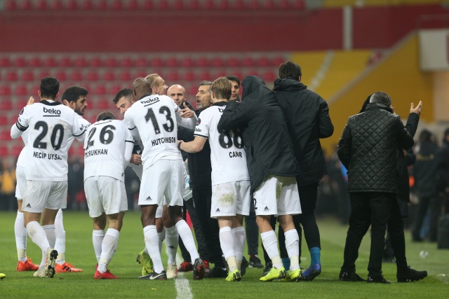 Turkiye Gazetesi Foto Galeri Ozet Izle Sarpsborg 2 3 Besiktas Ozeti Ve Golleri Izle Sarpsborg Bjk Maci Skoru Genis Ozeti Video 9