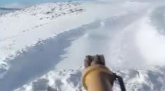 Erzurum’da çığ düştü, 2 kişi kar altında
